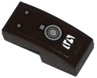 Schuin, Gebogen 2 x 1 x 2/3 met Witte Alien Karakters, Zilver Vloeistof Dop en Klinknagels Patroon Model Linkerkant (Sticker) - Set 70145, LEGO onderdeelnummer 11477pb008L
